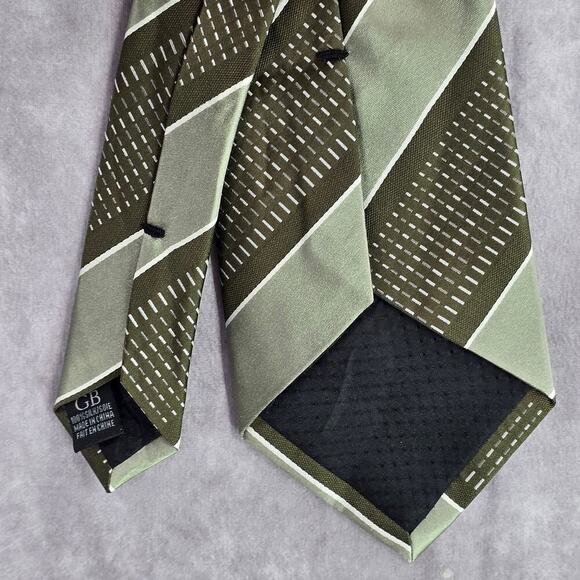 Geoffrey Beene Green White Stripe Geometric 100% Silk Men's Neck Tie - Picture 6 of 6